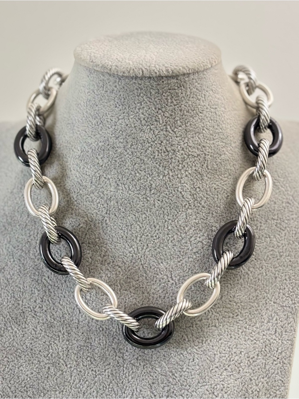 David Yurman Extra Large Oval Link Necklace with Black Ceramic 17.5"